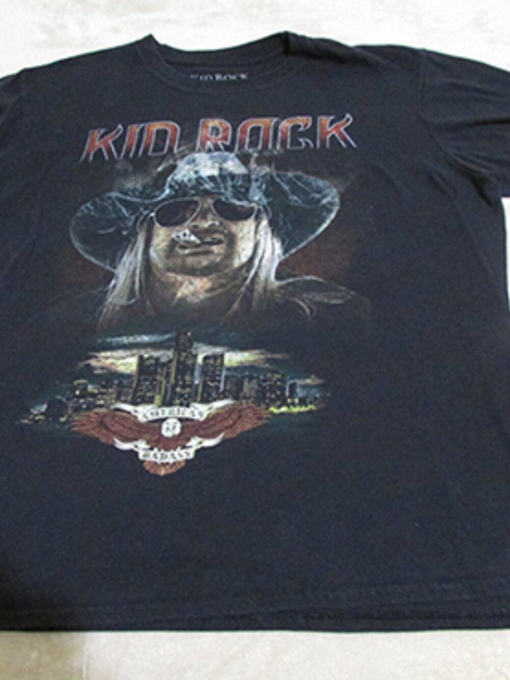 Kid Rock American Badass 2021 USA Concert Tour T-shirt Size Large (B)